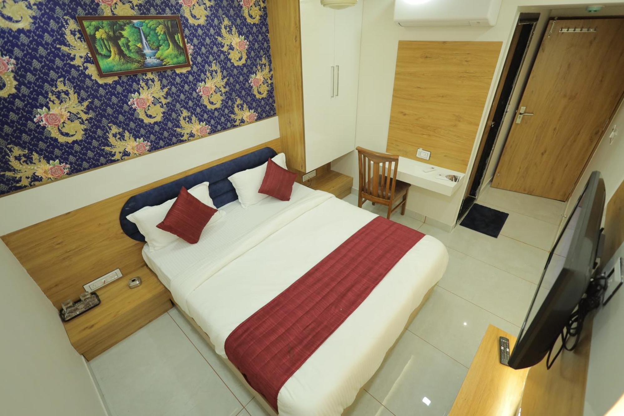 Hotel Rk Fortune Ahmedabad Exterior foto